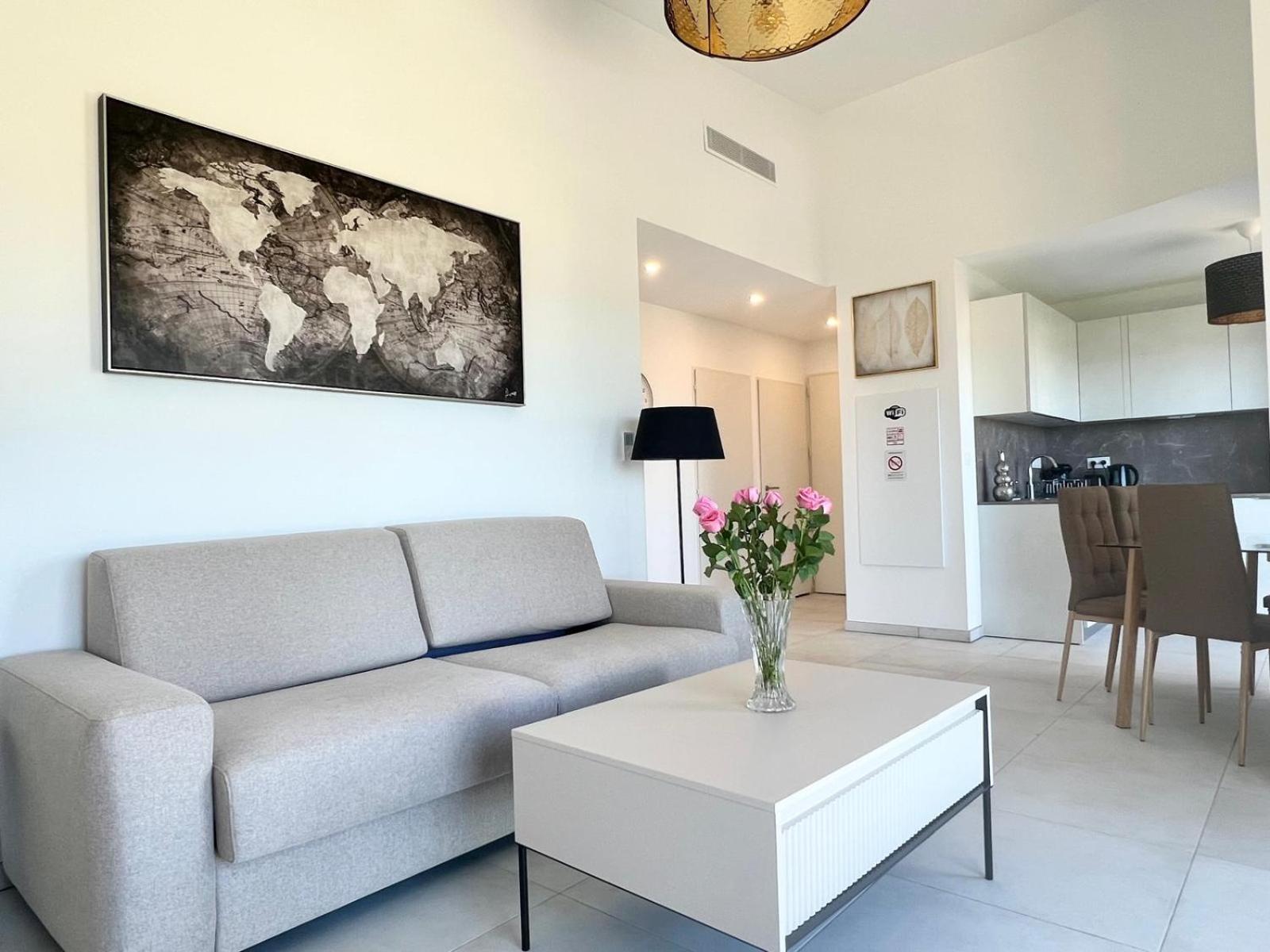 Panoramic Sea View Appartment Blue Pearl Nisa Exterior foto